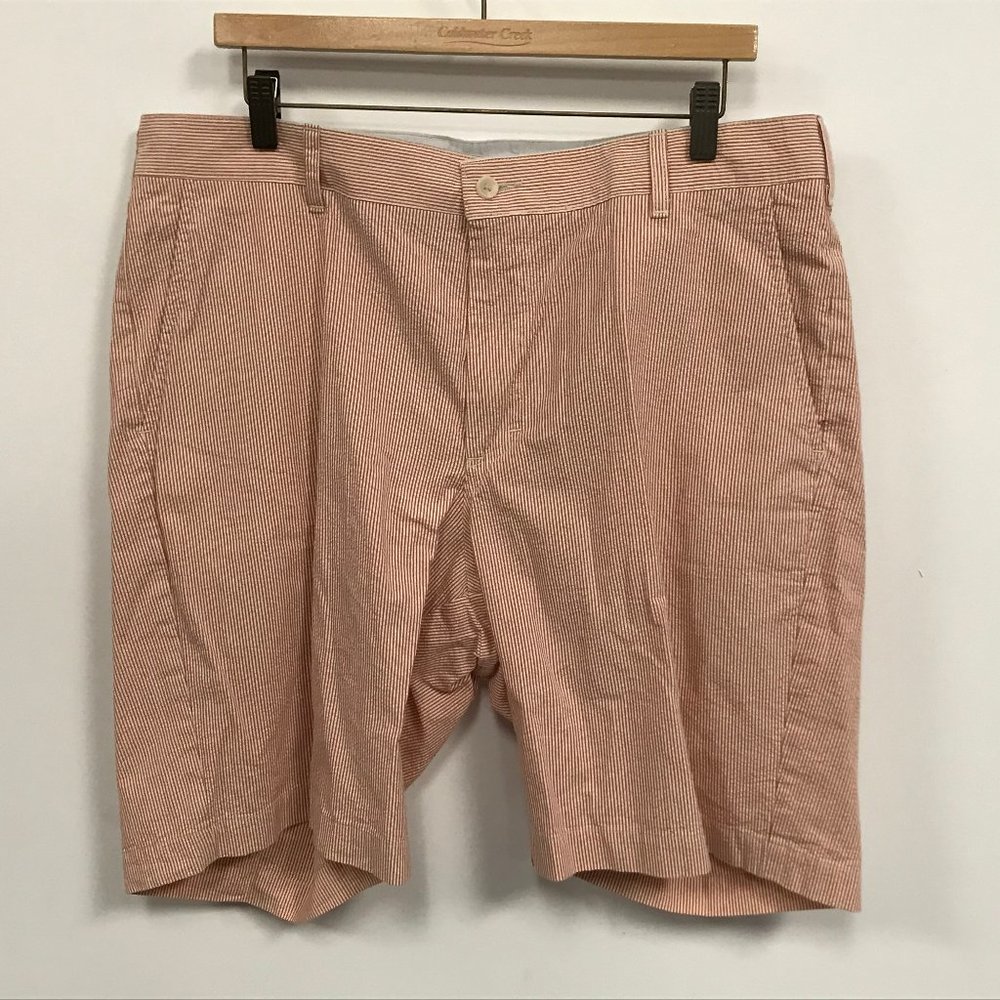 NWT Mens Size 44 Bills Khakis Red Chambray Seersucker Stripe Shorts NEW